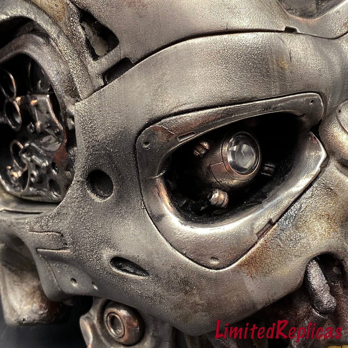 Terminator T-800 Metal Skull Sculpture