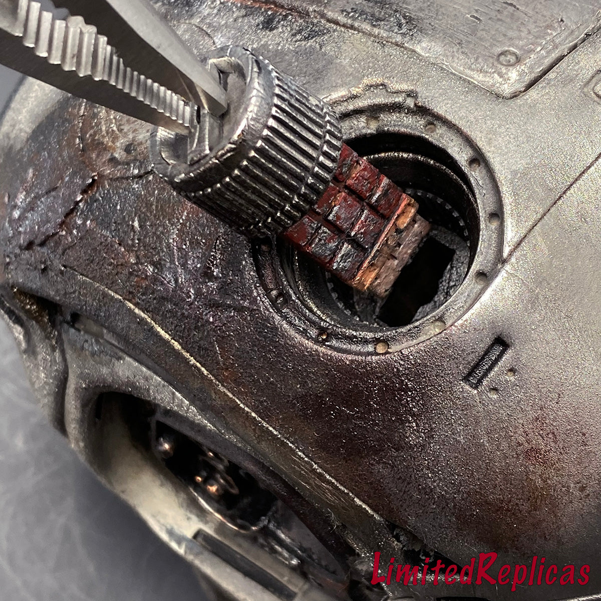 Terminator T-800 Metal Skull Sculpture