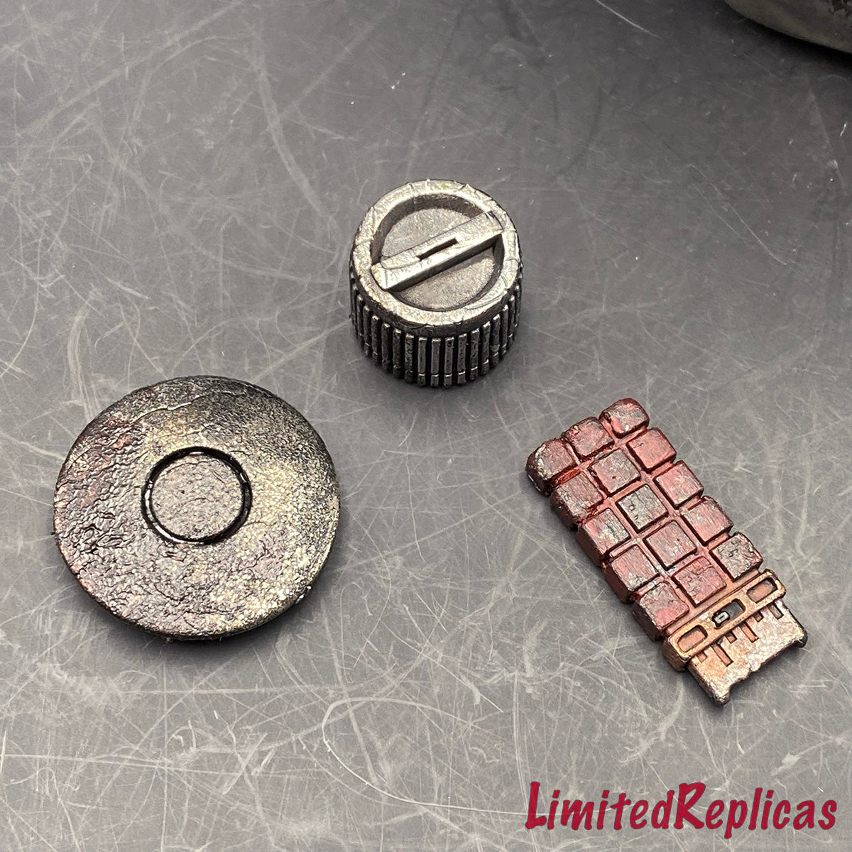 Terminator T-800 Metal Skull Sculpture