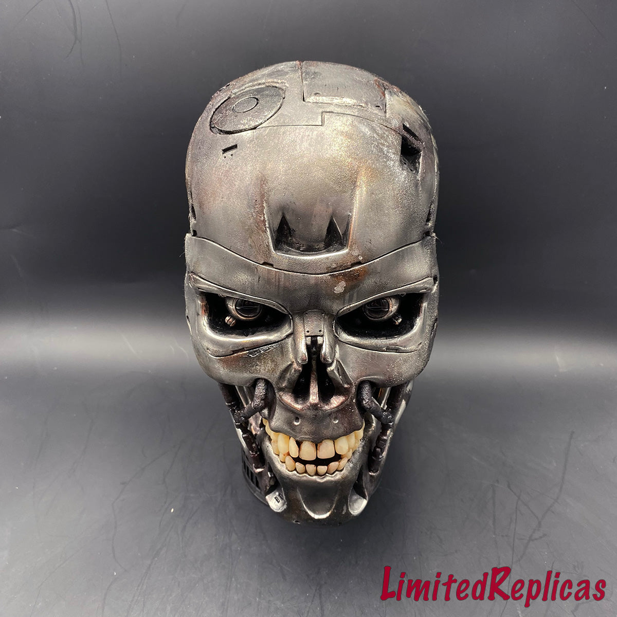 Terminator T-800 Metal Skull Sculpture – The Graflex Shop